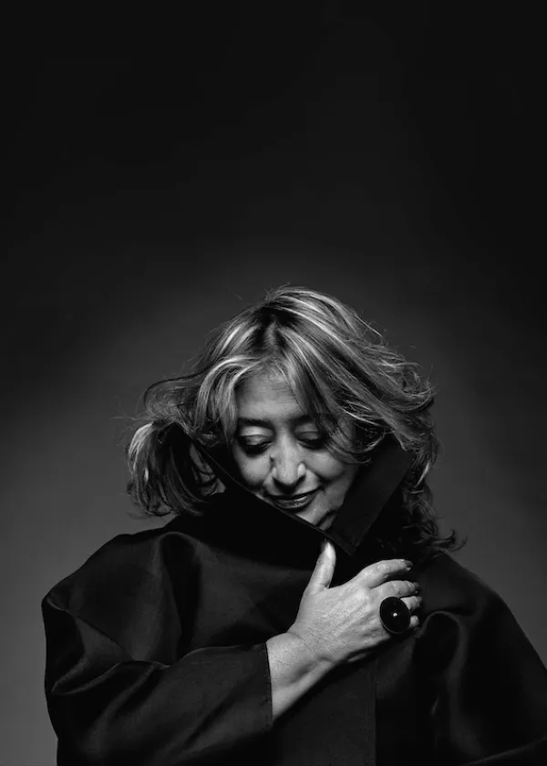 Mimar Zaha Hadid’in siyah-beyaz portresi